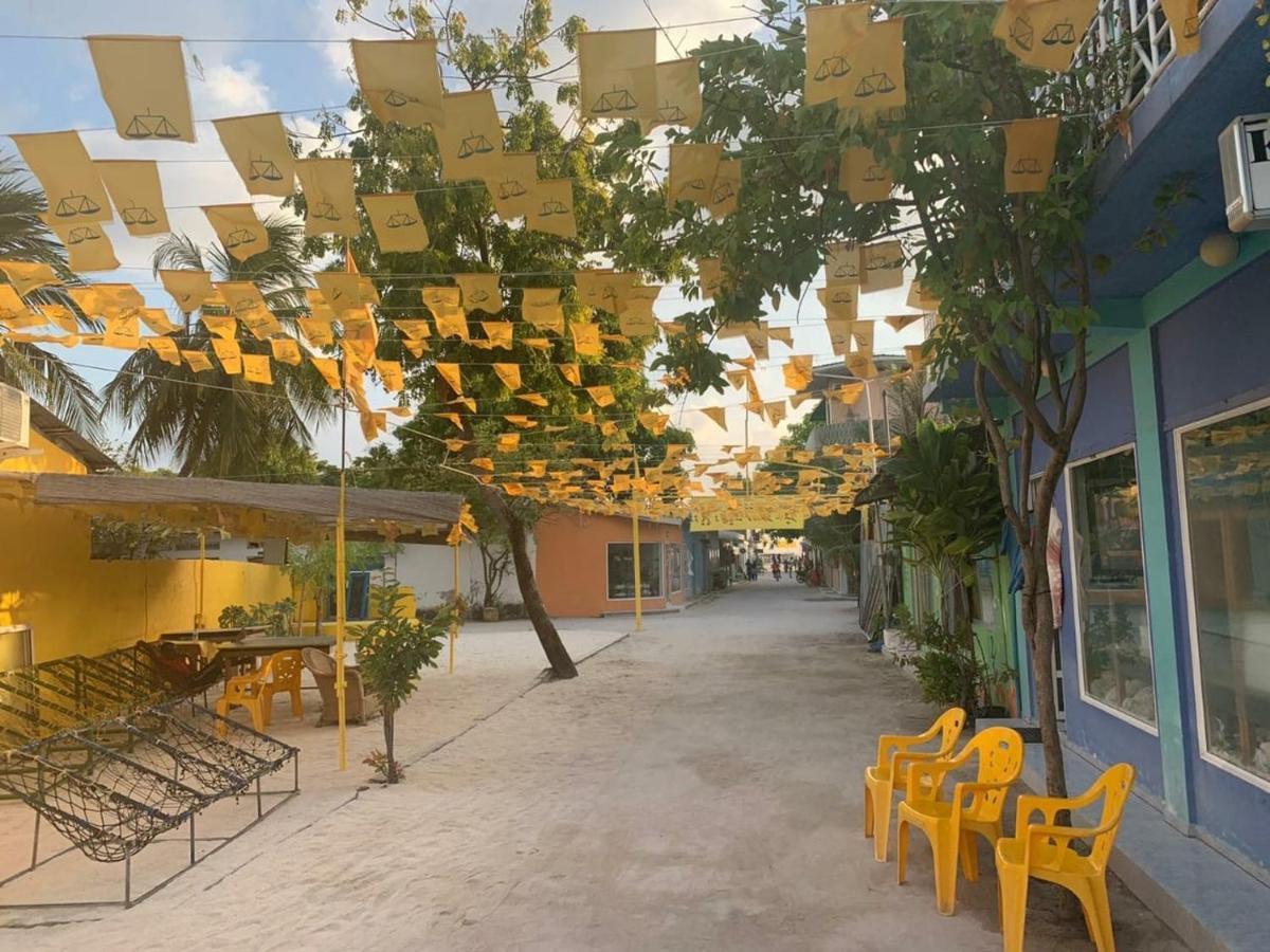 Hotel La Isla Tropica - Maldives Guraidhoo  Exterior foto